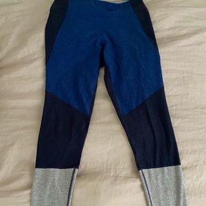 Outdoor voices leggings